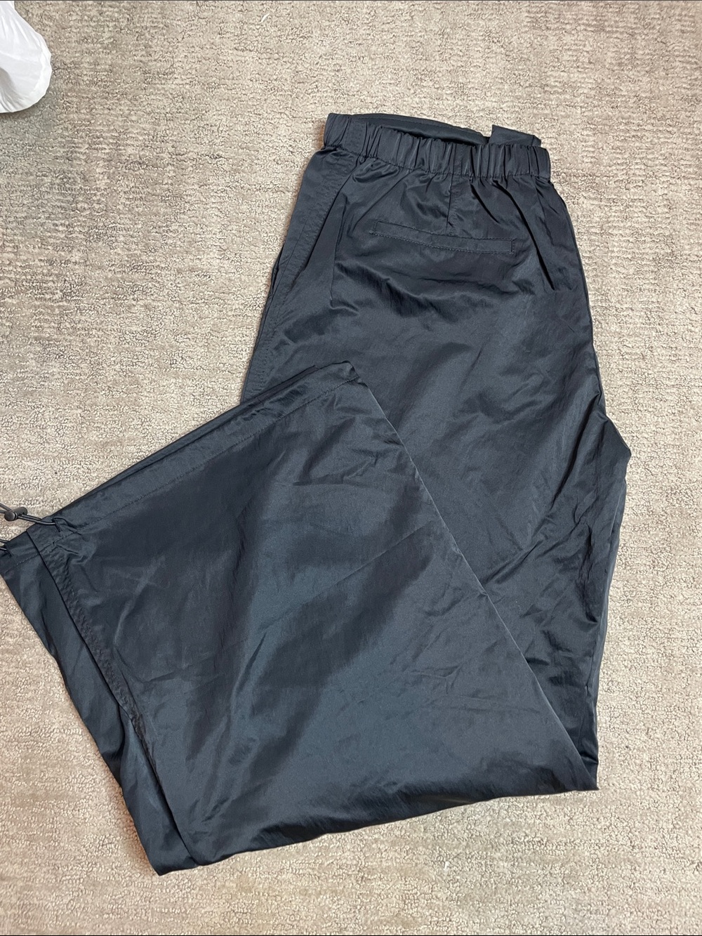 Forever 21 Black Elastic-Waist Jogger Pants